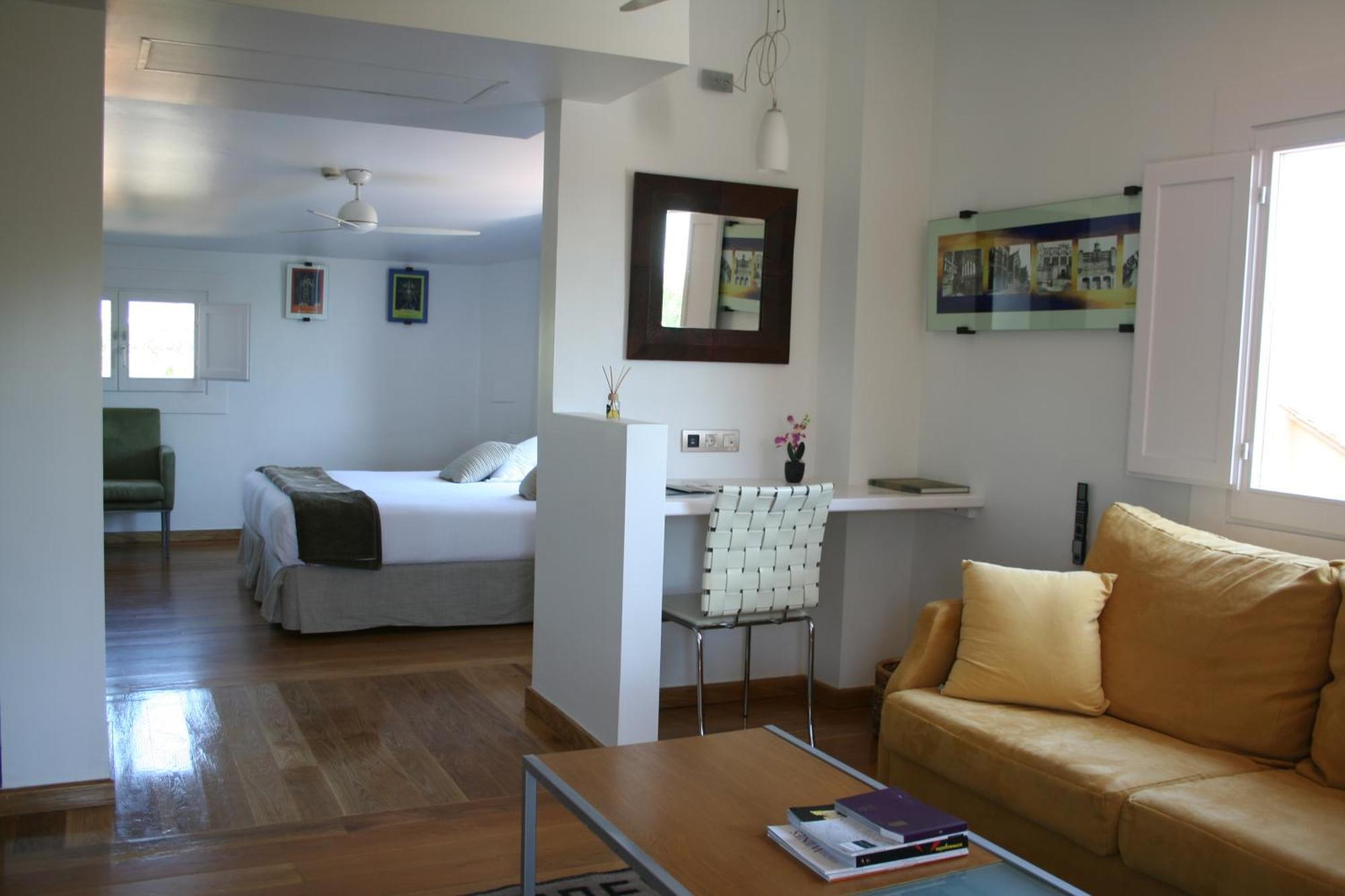 Hotel Boutique Mas Passamaner La Selva del Camp Zewnętrze zdjęcie